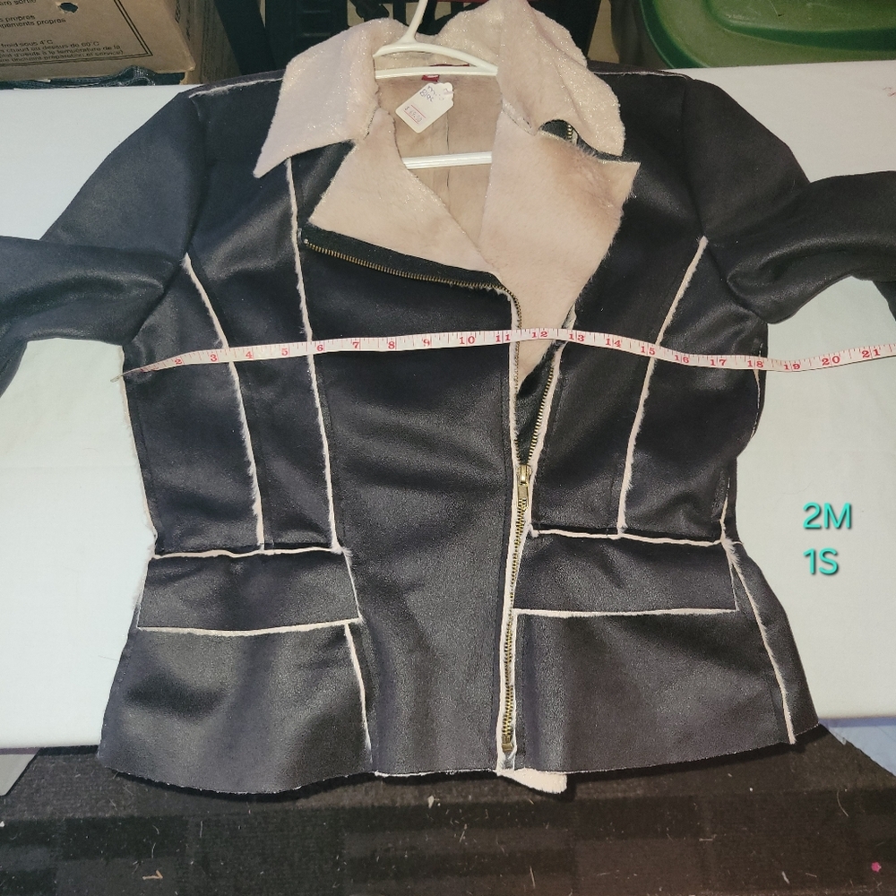 Women's Black and Cream Jacket With 2 Pockets Size Small Med - Picture 10 of 11